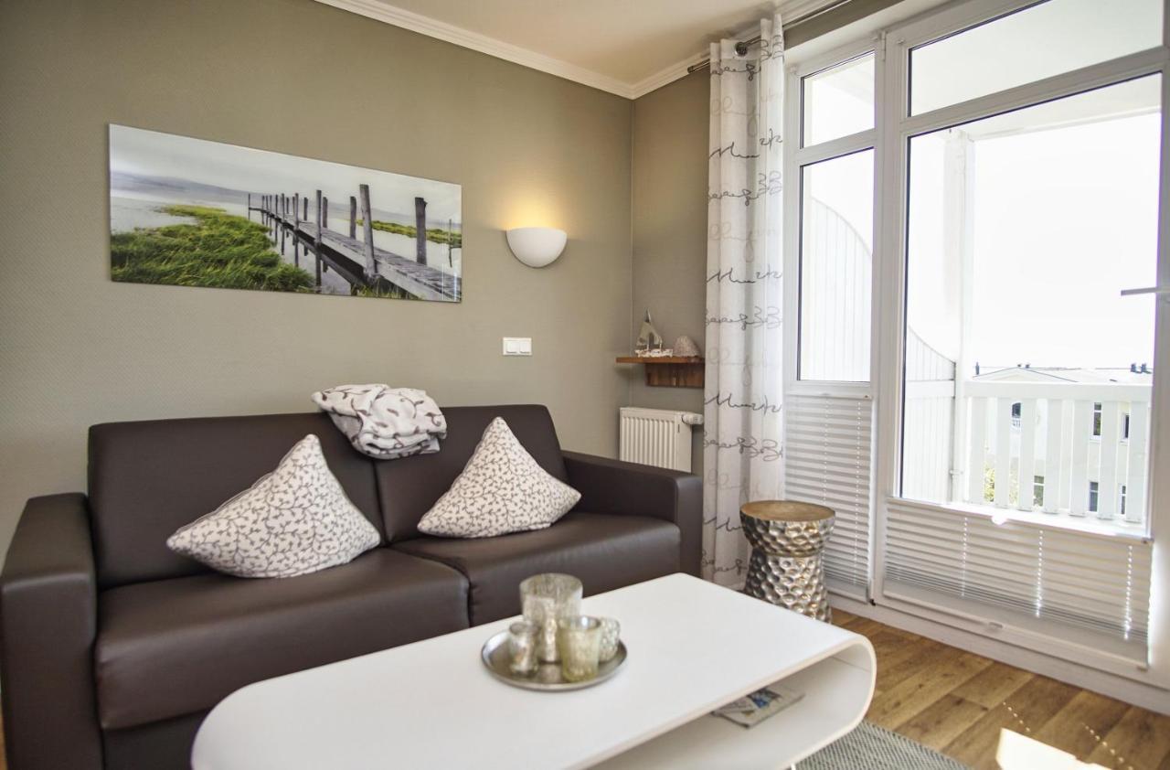 Mit Meerblick Und Balkon, Gratis Nutzung Vom Ahoi Erlebnisbad Und Sauna In Sellin - Meeresblick Fewo 25 Goehren  Exteriér fotografie